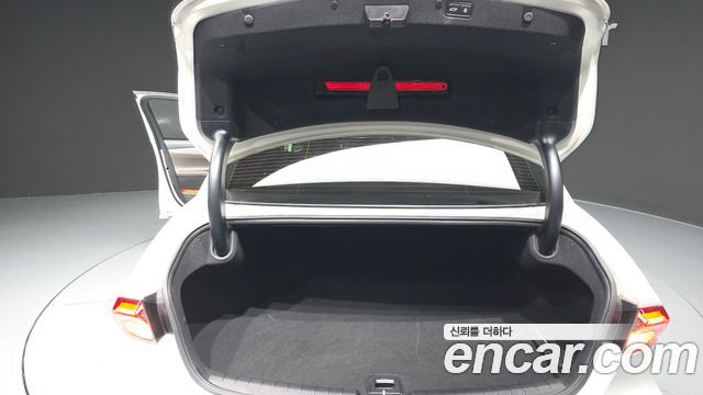 Hyundai Grandeur (IG) 3.0 LPi Rent Car Premium 2022 — фото 20