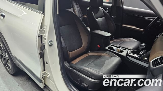 Kia Seltos Gasoline 1.6 Turbo 2WD Gravity 2021 — фото 12