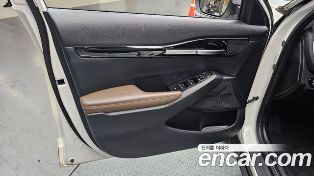 Kia Seltos Gasoline 1.6 Turbo 2WD Gravity 2021 — фото 24