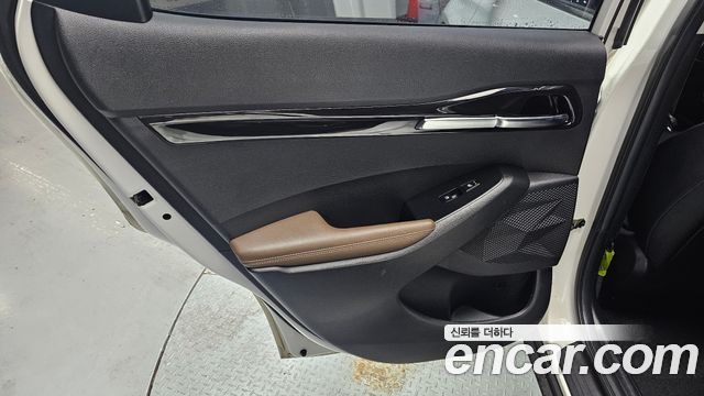 Kia Seltos Gasoline 1.6 Turbo 2WD Gravity 2021 — фото 25