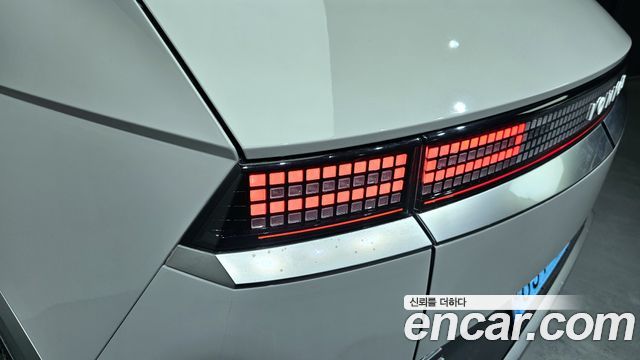 Hyundai Ioniq 5 Long Range AWD Prestige 2022 — фото 23