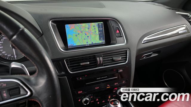 Audi SQ5 3.0 TDI Quattro 8R 2015 — фото 18