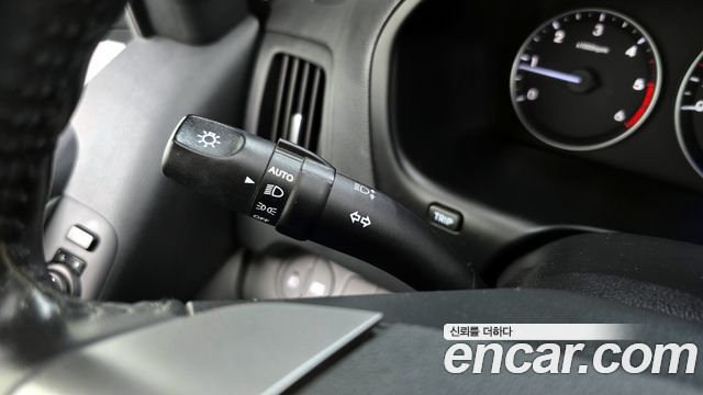 Hyundai Grand Starex Van 3-Seater Smart 2021 — фото 15