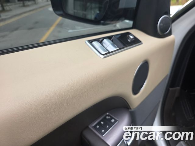 Land Rover Range Rover Sport (II) 3.0 SDV6 HSE 2019 — фото 6