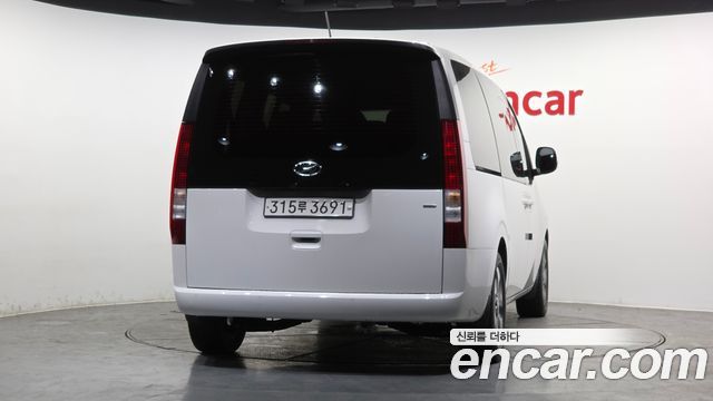 Hyundai Staria 4WD Tourer 9-Seater Modern 2022 — фото 4