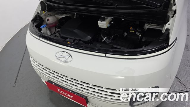 Hyundai Staria 4WD Tourer 9-Seater Modern 2022 — фото 6
