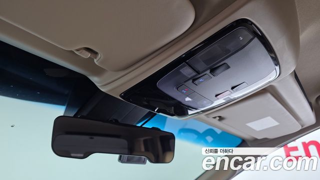 Hyundai Staria 4WD Tourer 9-Seater Modern 2022 — фото 17