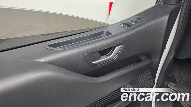 Hyundai Staria 4WD Tourer 9-Seater Modern 2022 — фото 24