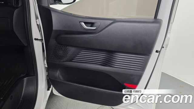 Hyundai Staria 4WD Tourer 9-Seater Modern 2022 — фото 25
