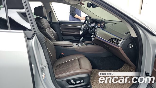 BMW 6 Series GT (G32) 640i xDrive Luxury 2019 — фото 11
