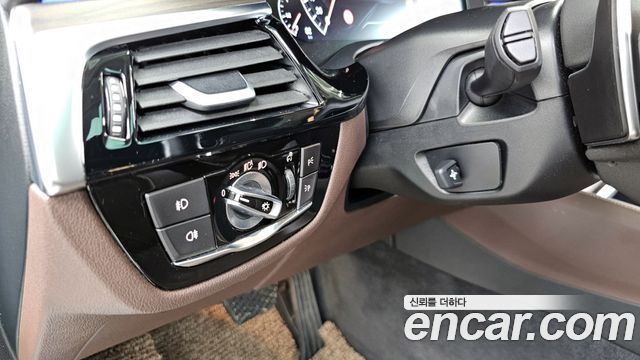 BMW 6 Series GT (G32) 640i xDrive Luxury 2019 — фото 27