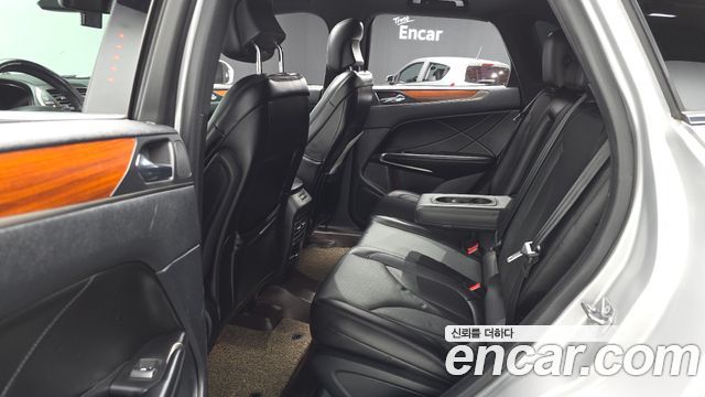 Lincoln MKC 2.0 AWD 2018 — фото 12