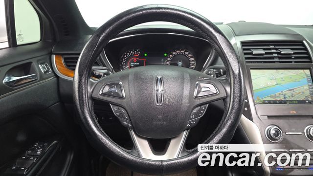 Lincoln MKC 2.0 AWD 2018 — фото 13
