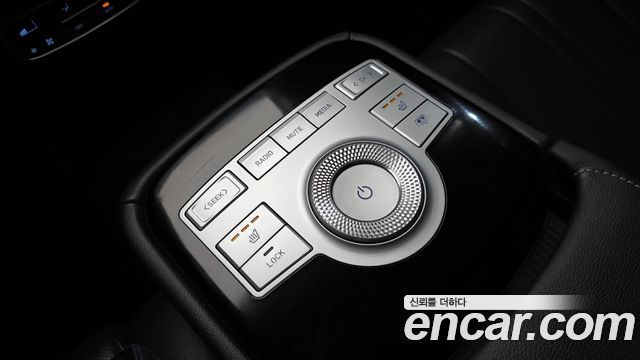 Genesis G80 (RG3) Gasoline 2.5 Turbo AWD 2022 — фото 17