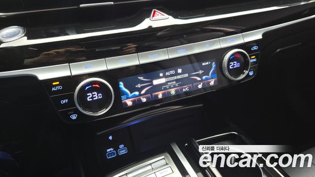 Genesis G80 (RG3) Gasoline 2.5 Turbo AWD 2022 — фото 32