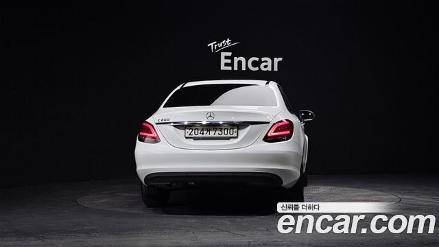 Mercedes-Benz C-Class (W205) C200 2020 — фото 4