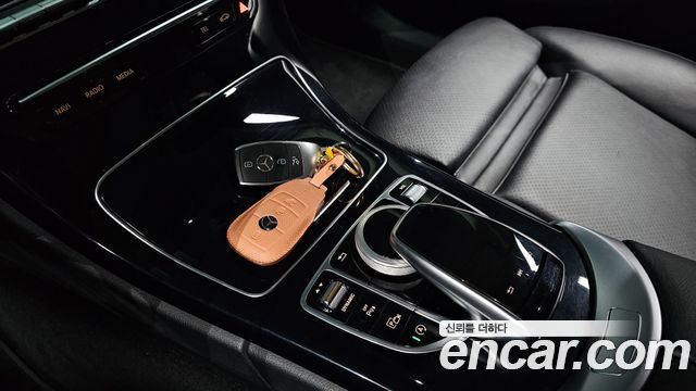 Mercedes-Benz C-Class (W205) C200 2020 — фото 17