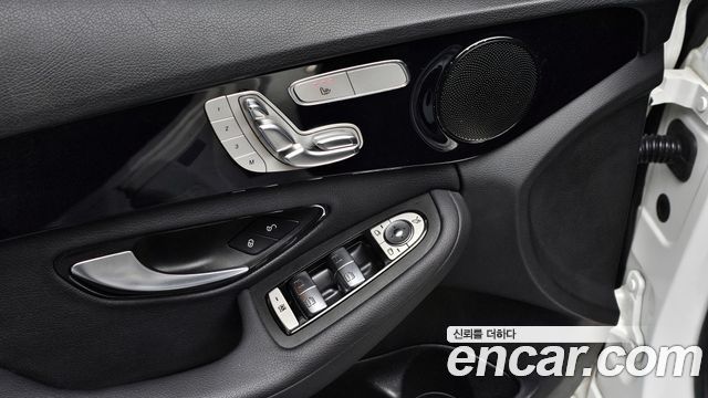 Mercedes-Benz C-Class (W205) C200 2020 — фото 19
