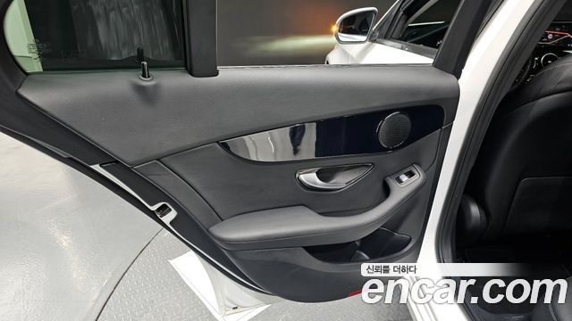 Mercedes-Benz C-Class (W205) C200 2020 — фото 25