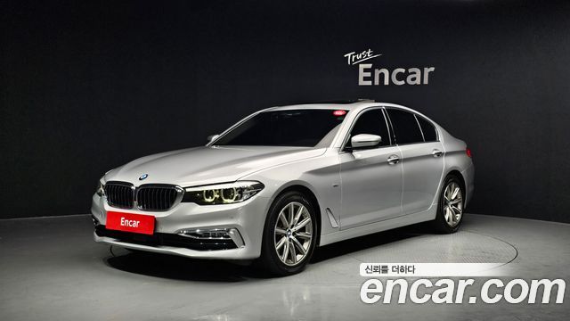 BMW 5 Series (G30) 520i Luxury 2018 — фото 1