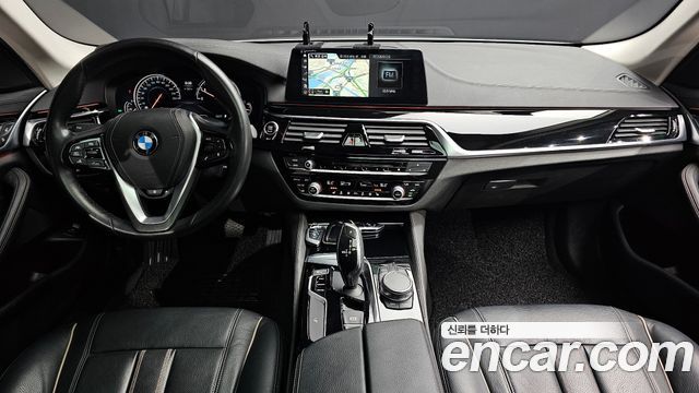 BMW 5 Series (G30) 520i Luxury 2018 — фото 7