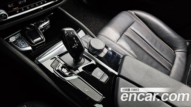 BMW 5 Series (G30) 520i Luxury 2018 — фото 9