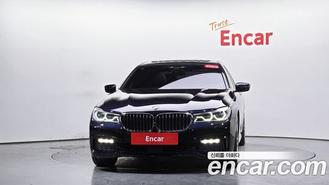 BMW 7 Series (G11) 740e iPerformance M Sport 2017 — фото 3