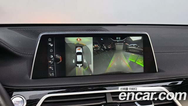 BMW 7 Series (G11) 740e iPerformance M Sport 2017 — фото 16