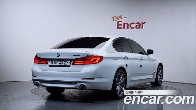 BMW 5 Series (G30) 520i Luxury 2018 — фото 2