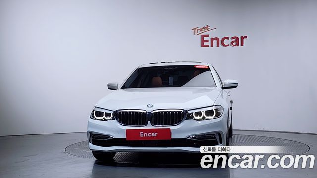 BMW 5 Series (G30) 520i Luxury 2018 — фото 3