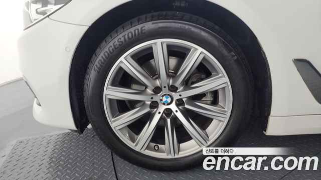 BMW 5 Series (G30) 520i Luxury 2018 — фото 5