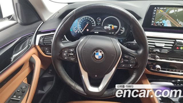 BMW 5 Series (G30) 520i Luxury 2018 — фото 18