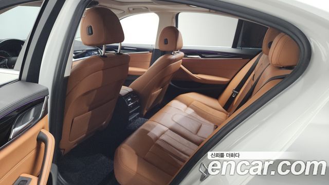 BMW 5 Series (G30) 520i Luxury 2018 — фото 24