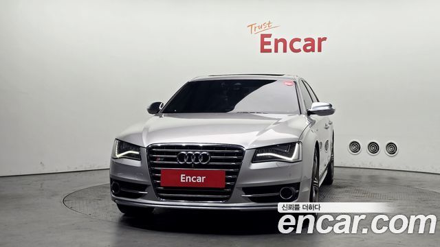 Audi S8 4.0 TFSI quattro D4 2013 — фото 3