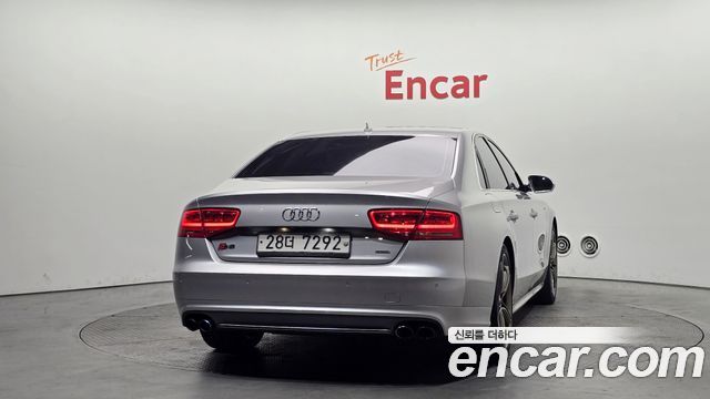 Audi S8 4.0 TFSI quattro D4 2013 — фото 4