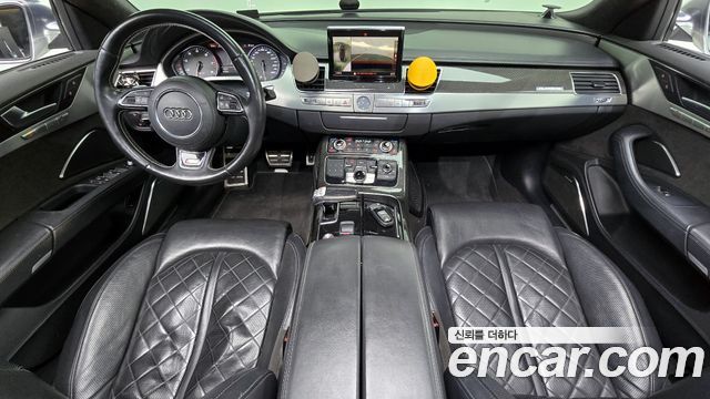 Audi S8 4.0 TFSI quattro D4 2013 — фото 7