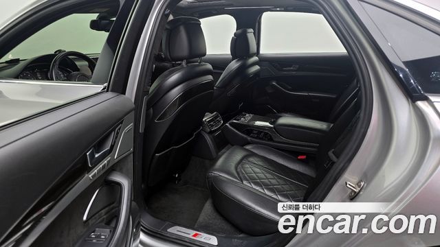 Audi S8 4.0 TFSI quattro D4 2013 — фото 12