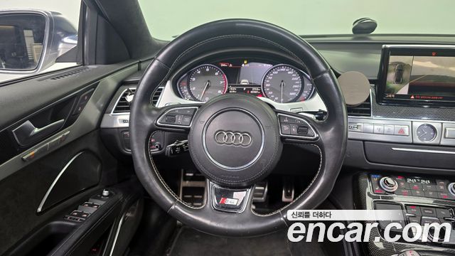 Audi S8 4.0 TFSI quattro D4 2013 — фото 13