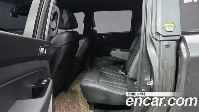 KG Mobility (SsangYong) Rexton Sports Khan Diesel 2.2 2WD Culman Prestige 2024 — фото 11