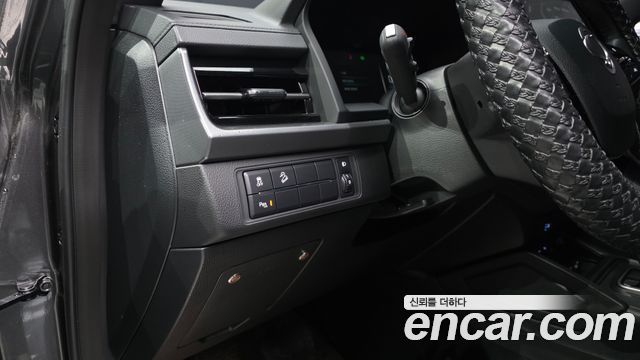 KG Mobility (SsangYong) Rexton Sports Khan Diesel 2.2 2WD Culman Prestige 2024 — фото 29