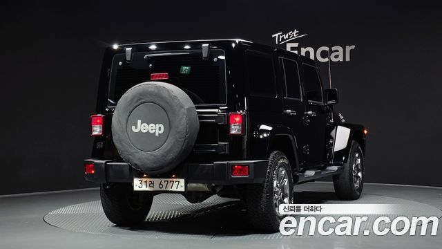 Jeep Wrangler (JK) 3.6 Sahara 4Door 2017 — фото 2
