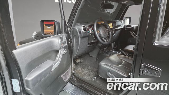 Jeep Wrangler (JK) 3.6 Sahara 4Door 2017 — фото 10