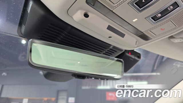Land Rover Range Rover Evoque (II) P250 Dynamic SE 2024 — фото 35