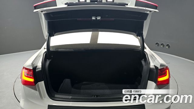 Audi A6 45 TDI Quattro C7 2015 — фото 20