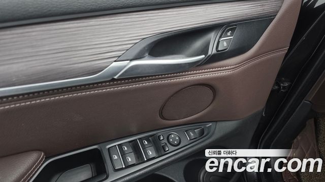 BMW X5 (F15) xDrive 30d 2017 — фото 14