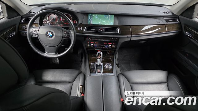 BMW 7 Series (F01) 750Li 2012 — фото 7