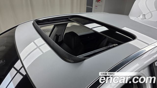 BMW 7 Series (F01) 750Li 2012 — фото 17