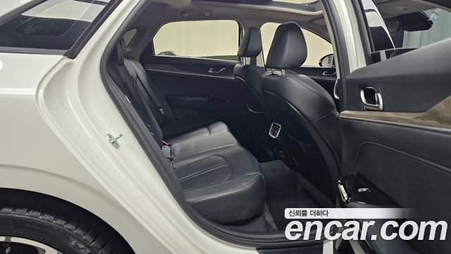 Kia K5 (III) 1.6 Turbo Noblesse 2022 — фото 11