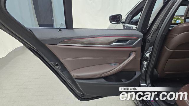 BMW 5 Series (G30) 523d xDrive M Sport 2021 — фото 25