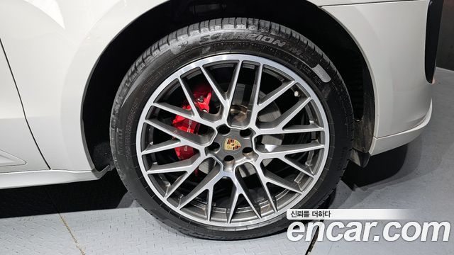 Porsche Macan 2.9 GTS 95B 2021 — фото 21